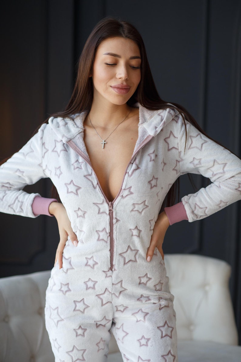 Women's cozy terry pajamas butt flap Sweetjama Frozy with a hood "Powder Stars"